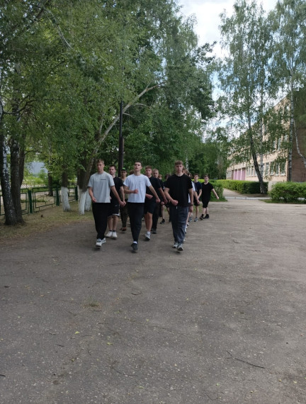 Будни военно-патриотического лагеря "Патриот"..